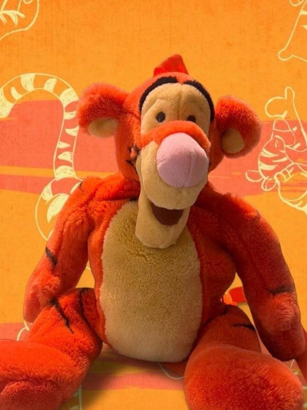 Vintage 90’s Tigger Orange Plush Backpack - Unbranded